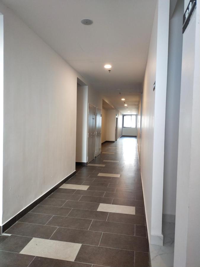 Cmk Troika Apartmen#Free Netflix Kota Bharu Exteriör bild