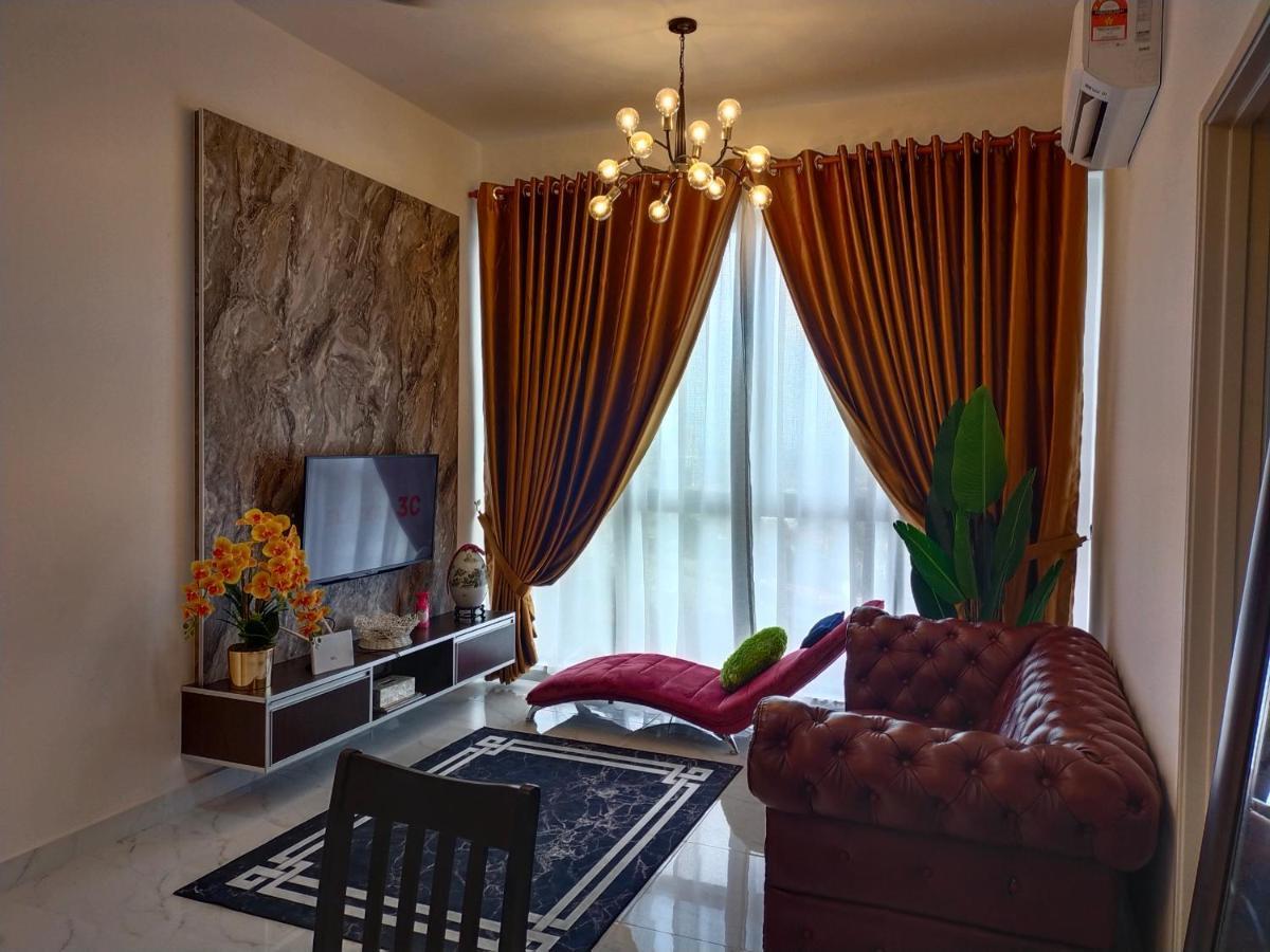 Cmk Troika Apartmen#Free Netflix Kota Bharu Exteriör bild
