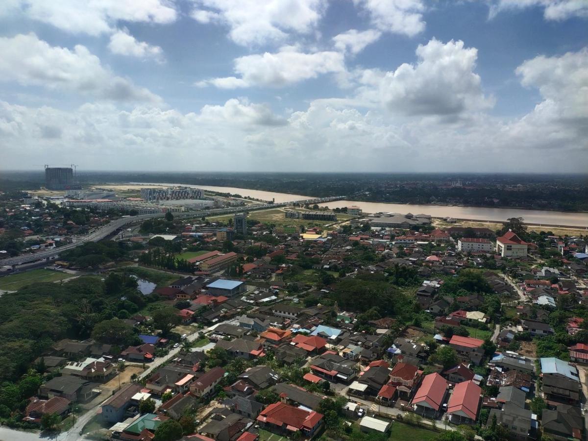 Cmk Troika Apartmen#Free Netflix Kota Bharu Exteriör bild