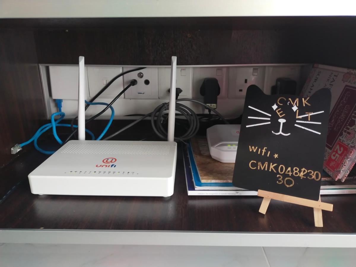 Cmk Troika Apartmen#Free Netflix Kota Bharu Exteriör bild