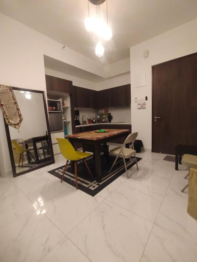 Cmk Troika Apartmen#Free Netflix Kota Bharu Exteriör bild