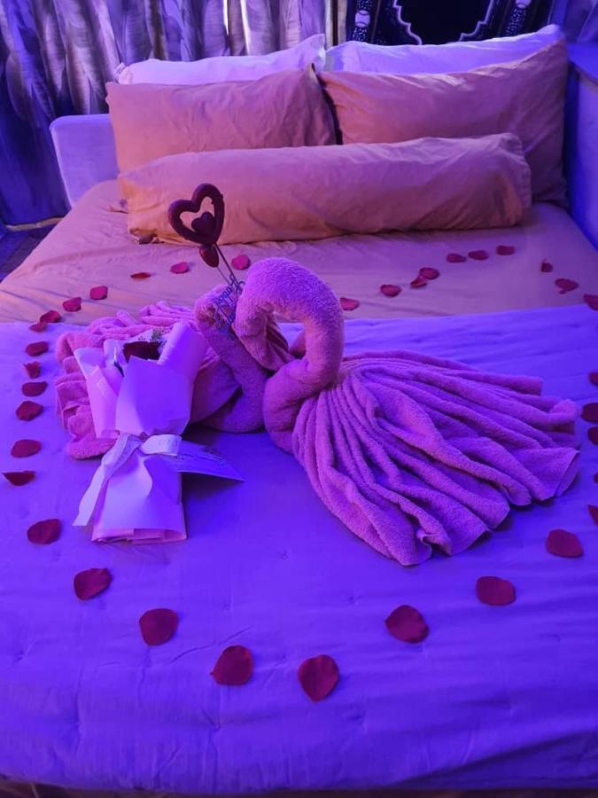 Cmk Troika Apartmen#Free Netflix Kota Bharu Exteriör bild