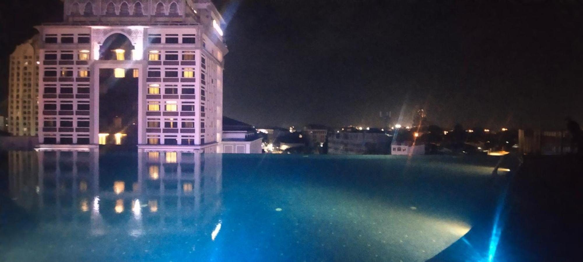 Cmk Troika Apartmen#Free Netflix Kota Bharu Exteriör bild